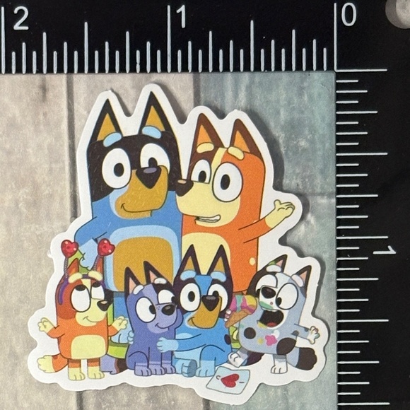 ๐10/$10๐ Cute Bluey & Bingo Reusable Waterproof Vinyl Sticker Decal - Picture 1 of 1